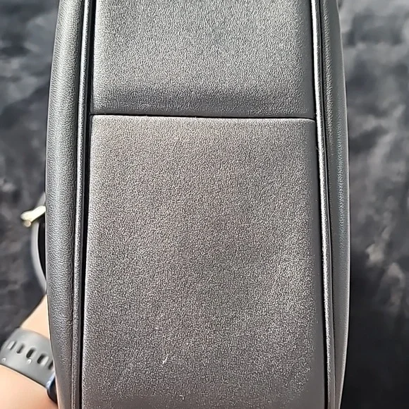 Coach Shoulder Bag - Picture 8 of 11